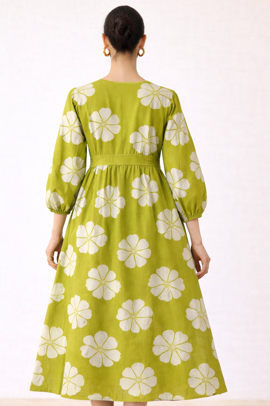 Elegant Green Floral Ethnic Midi Dress